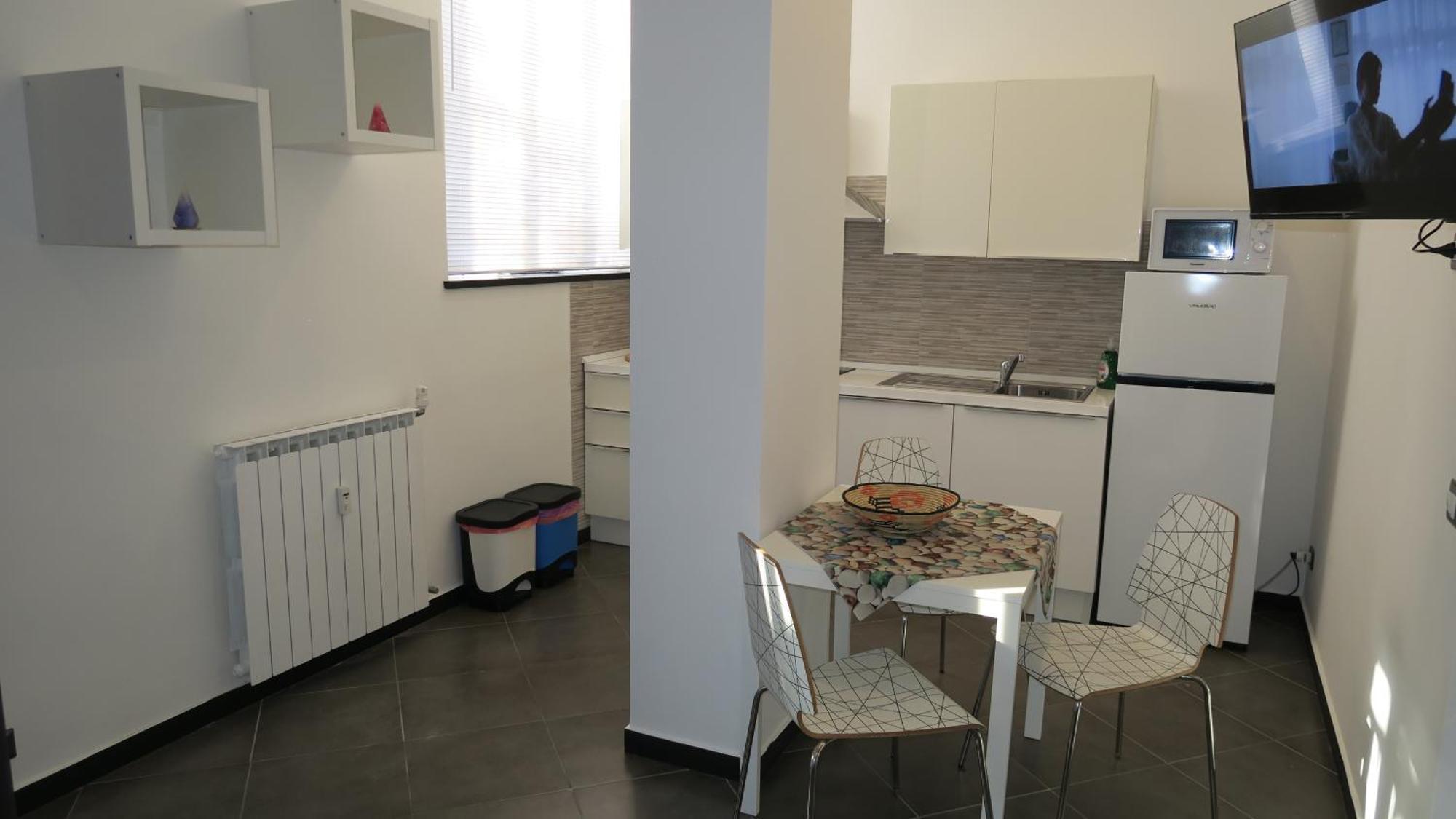 Karina, To The Beach With Terrace And Private Parking 萨沃纳 外观 照片